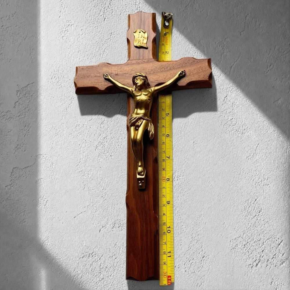 Vintage 1975 Wooden Wall Crucifix Cross Cast Brass Corpus INRI Signed‎ 12 Inch